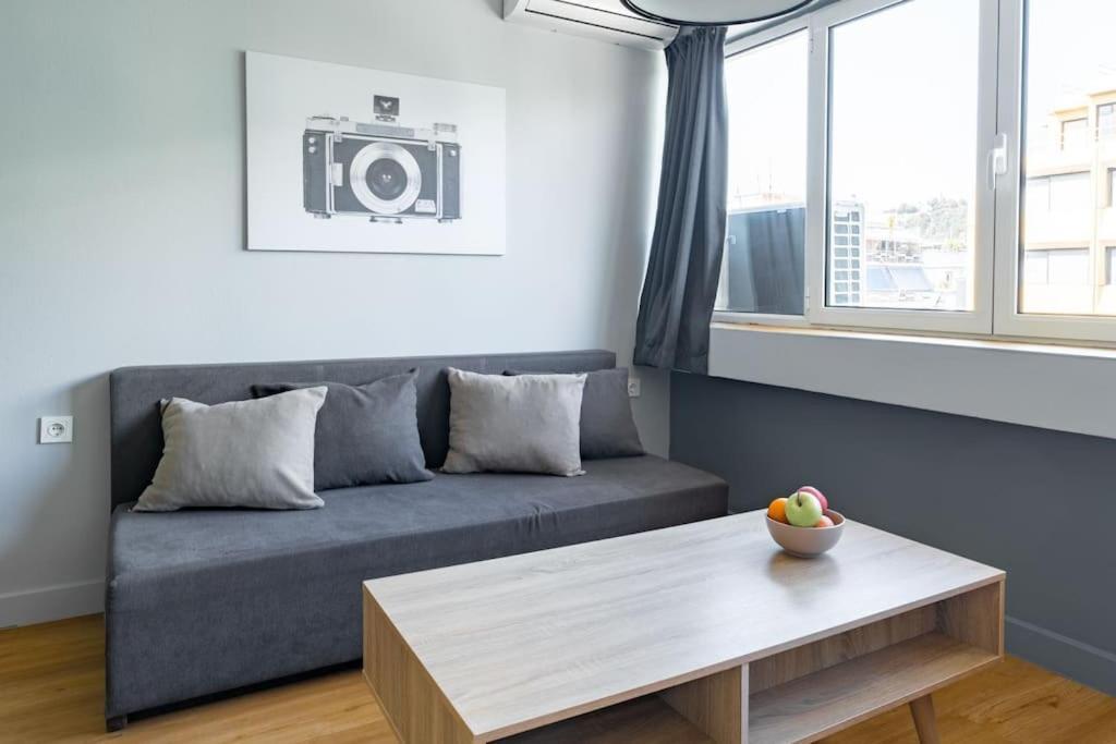 Cozy, Luminous And Comfy 5 Min Walk To Acropolis Apartment Athens Ngoại thất bức ảnh
